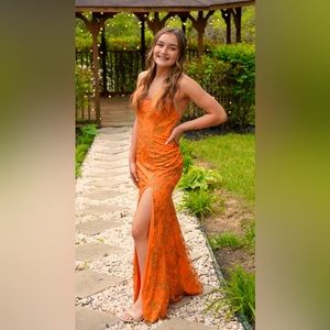 GREAT CONDITION prom dress!
